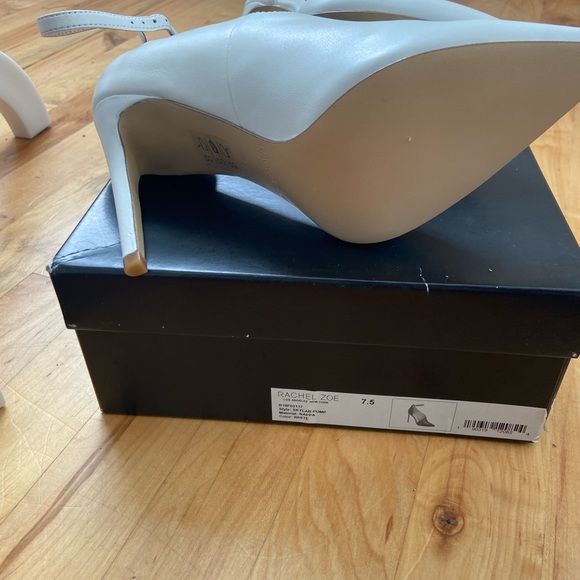 Rachel Zoe Skylar Pump New - Picture 3 of 3